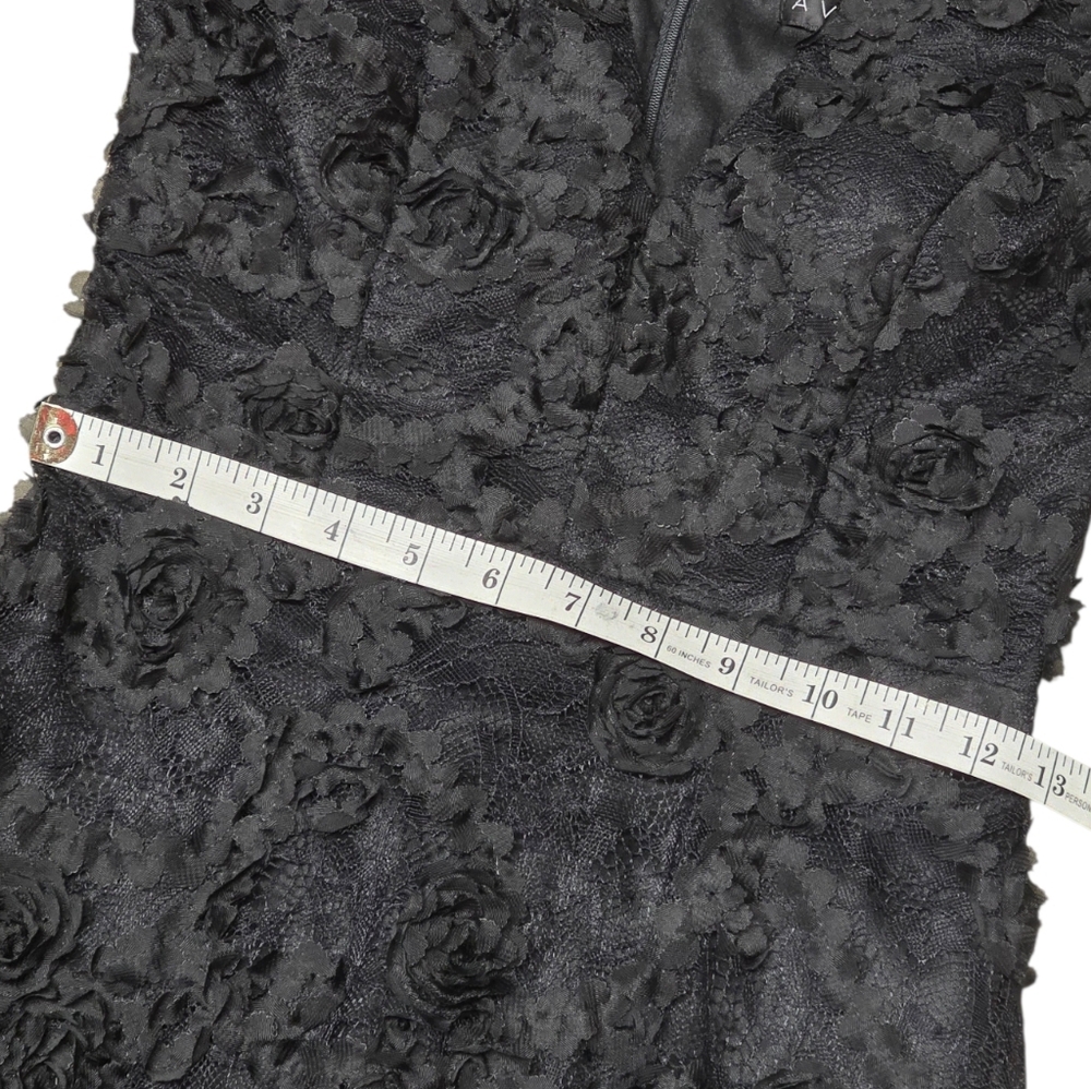 AVERY G FLORAL APPLIQUE GOWN 4 NEW! - Picture 8 of 15
